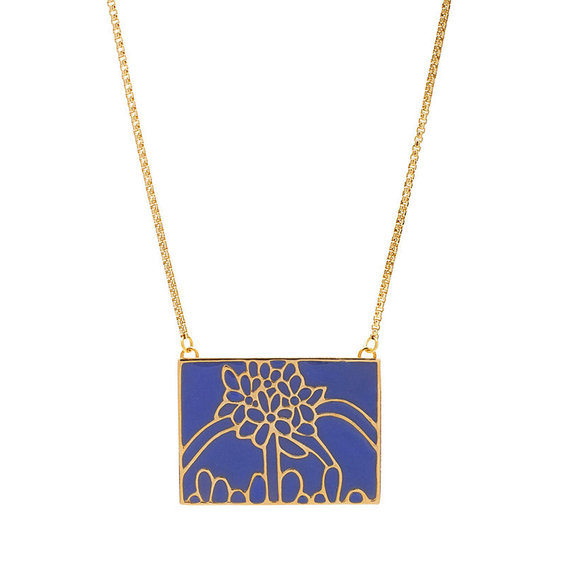 Manaca Frame Necklace