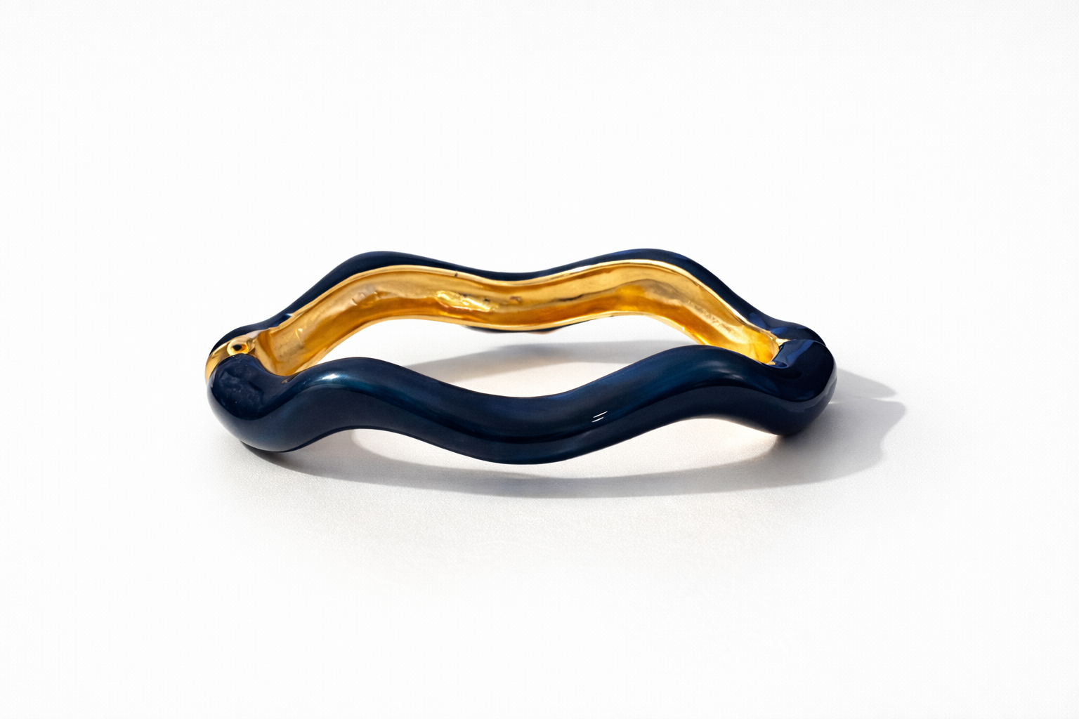 Lua Wave Cuff