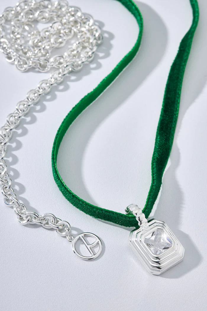 Lumier Necklace