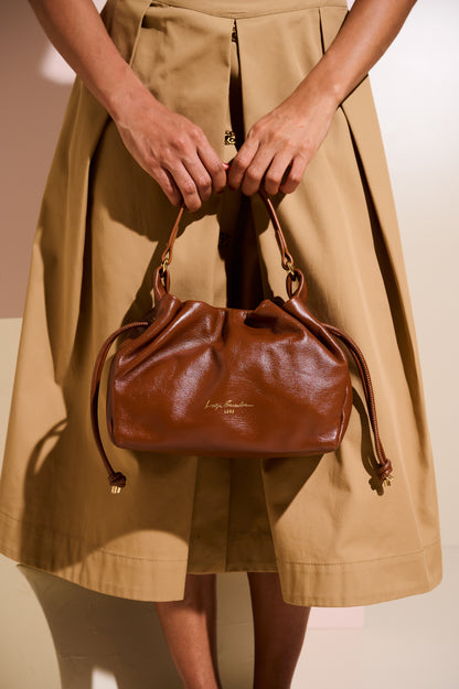 Vitta Leather Pouch Bag