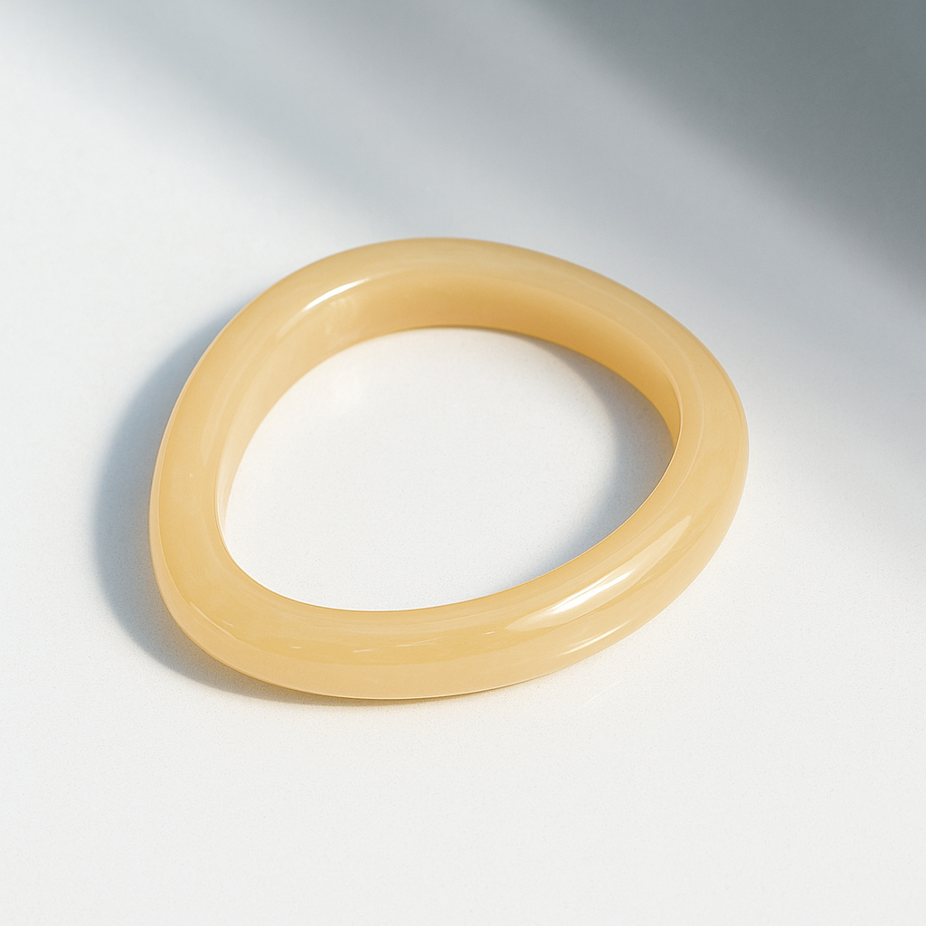 Joice Oval Bracelet