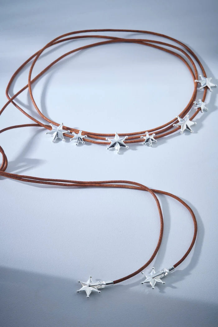 Autoridade Necklace
