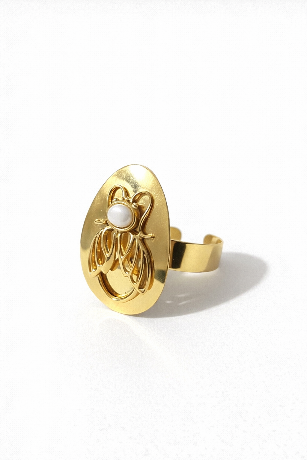 Aure Emblem Bracelet