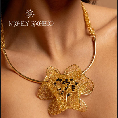 Jatoba Blossom Necklace