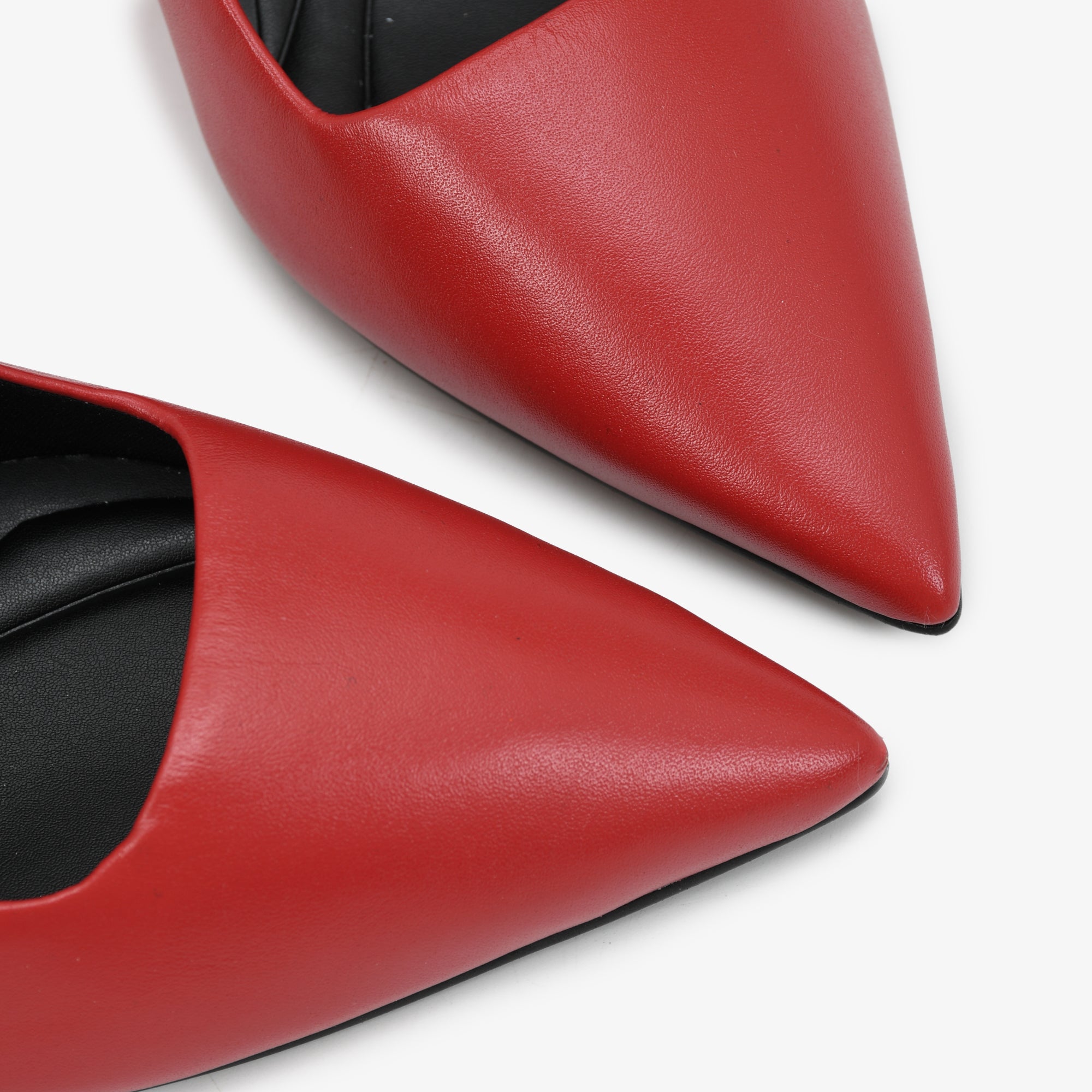 LS Napa Slim Scarlet Wedge