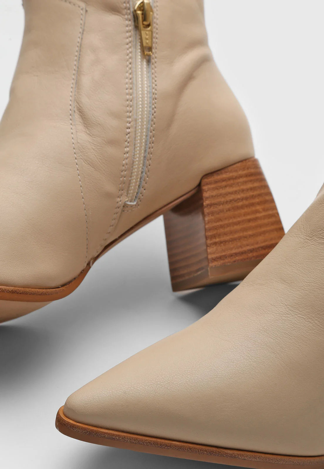 Sandstone Boot