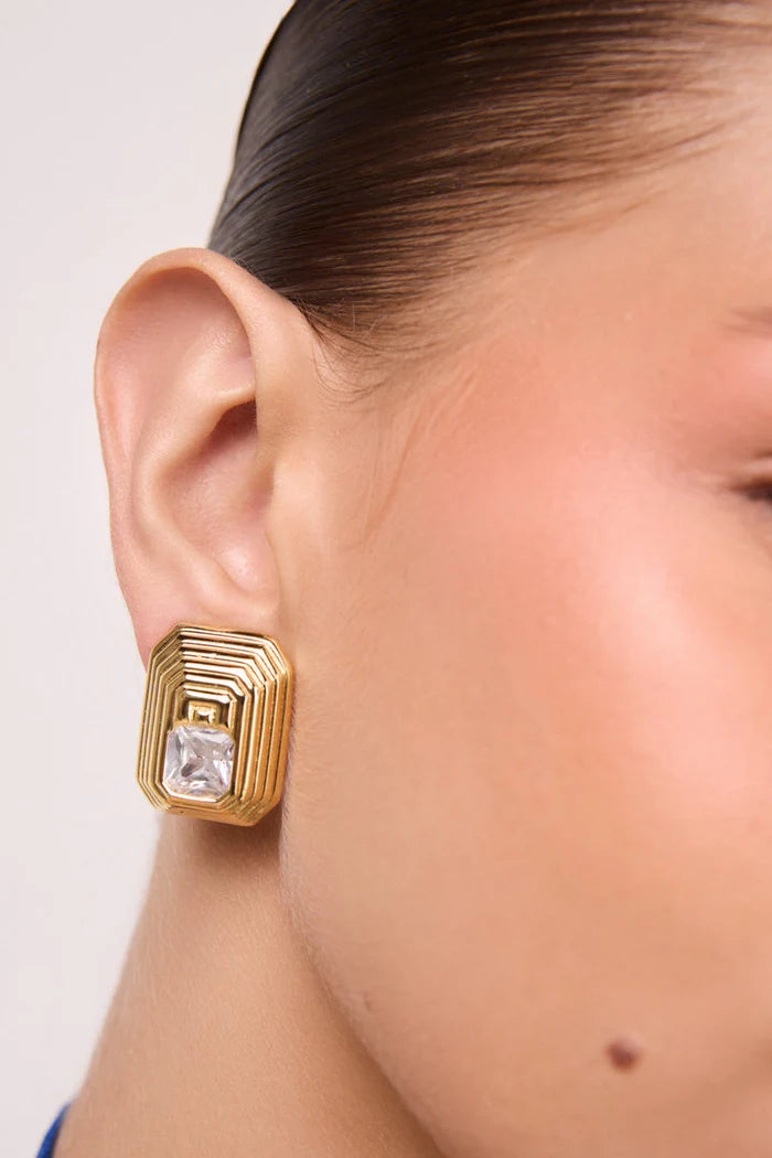 Lumier Earrings