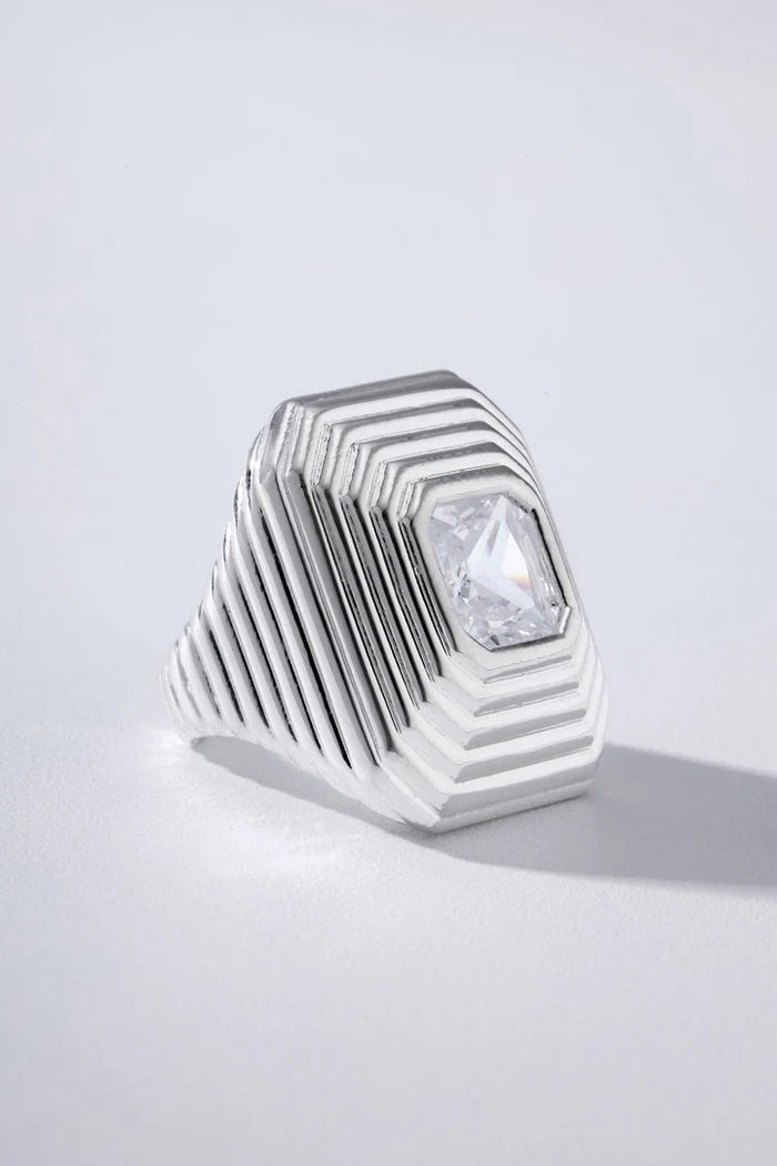 Lumier Ring