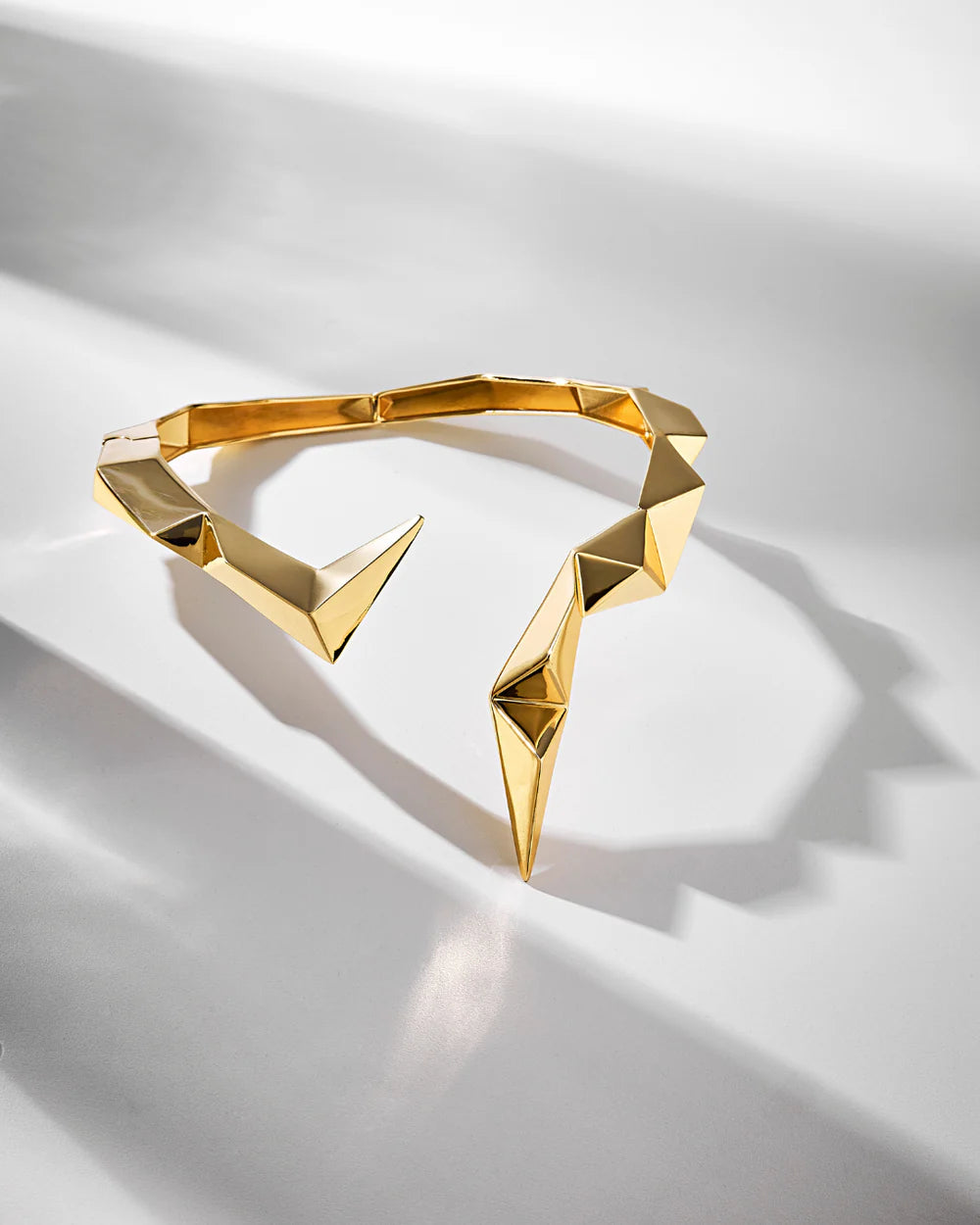 Prisma Choker