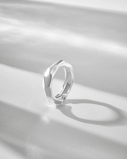 Prisma Alliance Ring