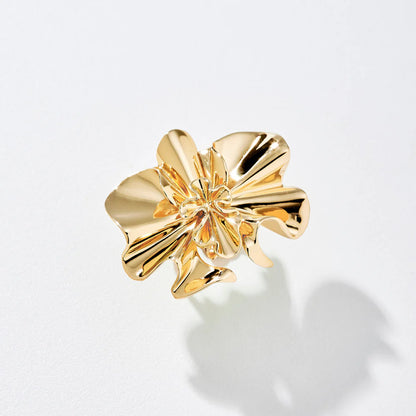 Thatyana Brooch Ring