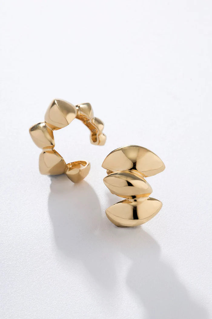 Trama Ear Cuff
