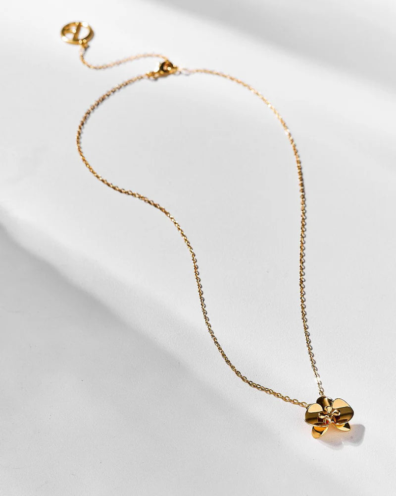 Orquidea Essencia Necklace