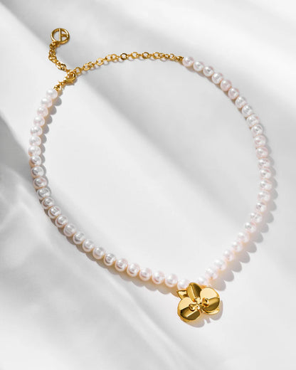 Orquidea Mabe Necklace
